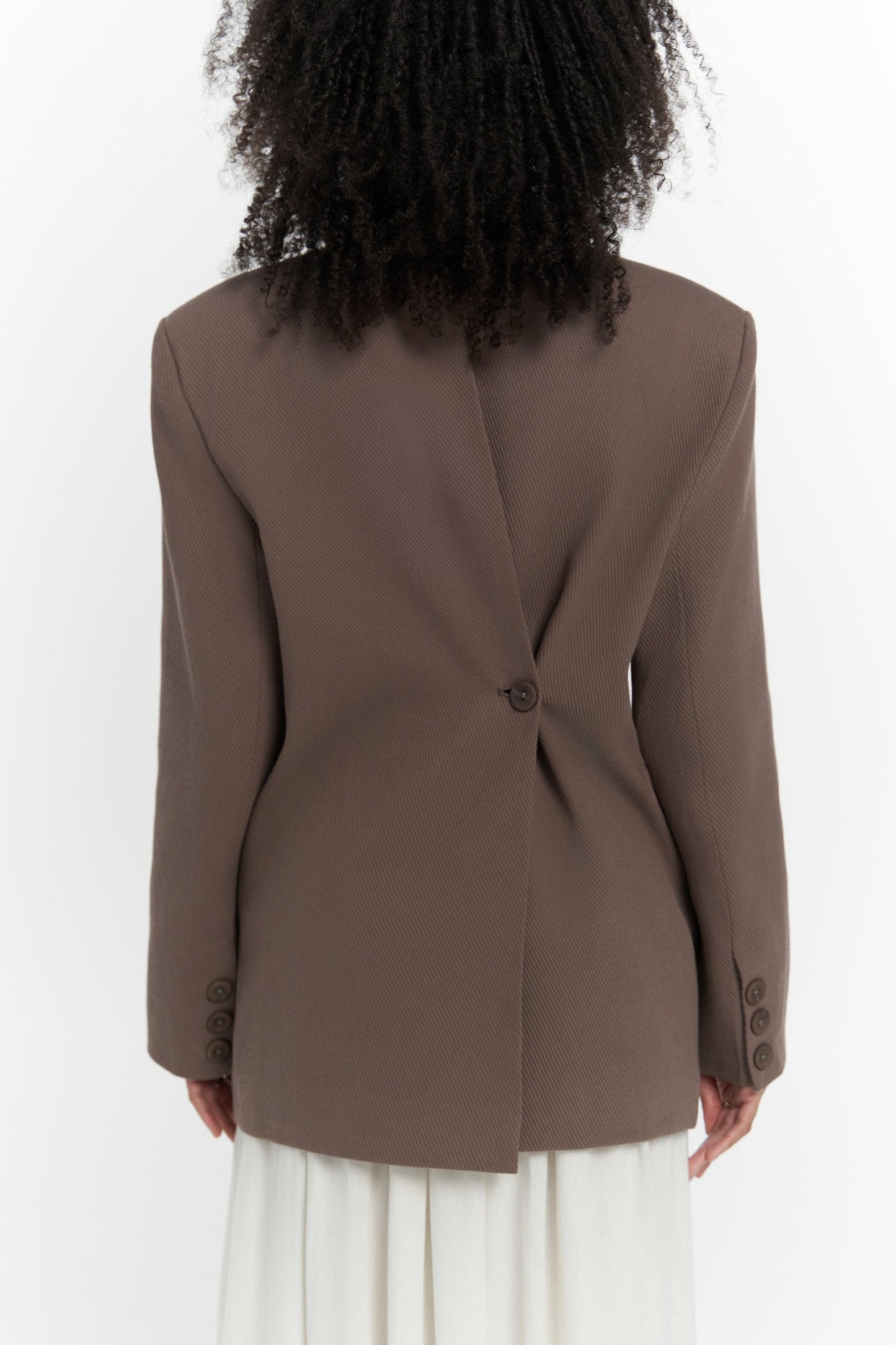 Blazer Boutonné au Dos Solara - Best-seller