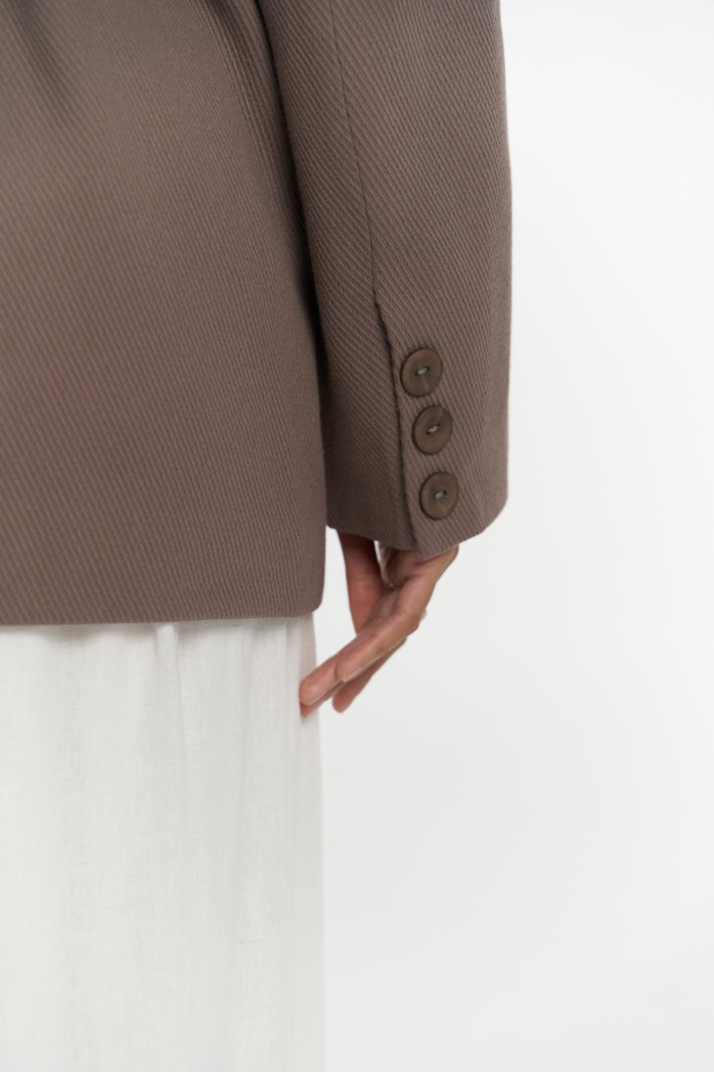 Blazer Boutonné au Dos Solara - Best-seller